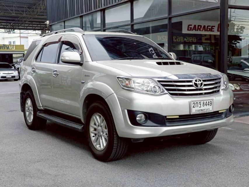 Toyota Fortuner 3.0V ปี13
