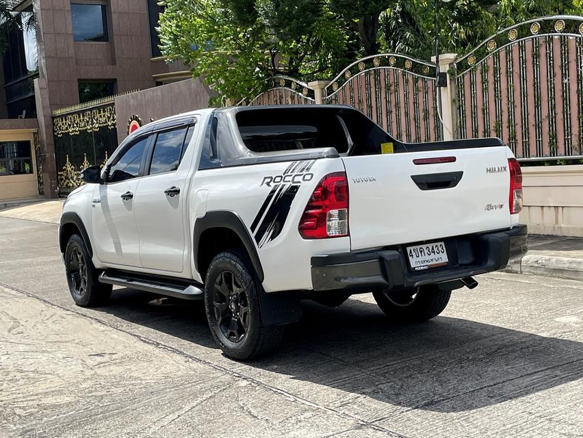 TOYOTA HILUX REVO DOUBLE CAB 2.8 G PRERUNNER ROCCO (MNC) ปี 2018 AUTO สภาพนางฟ้า 2