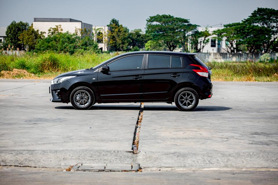 Toyota Yaris 1.2E ปี 2014 สีดำ รูปที่ 10