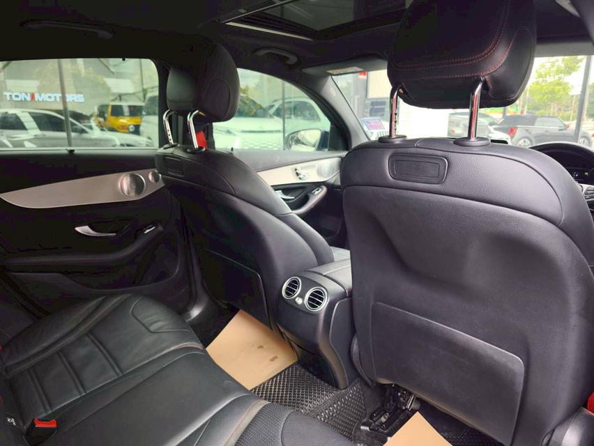 รหัสรถ CBL2299 2022 BENZ GLC 43 COUPE 4MATIC สีขาว 11
