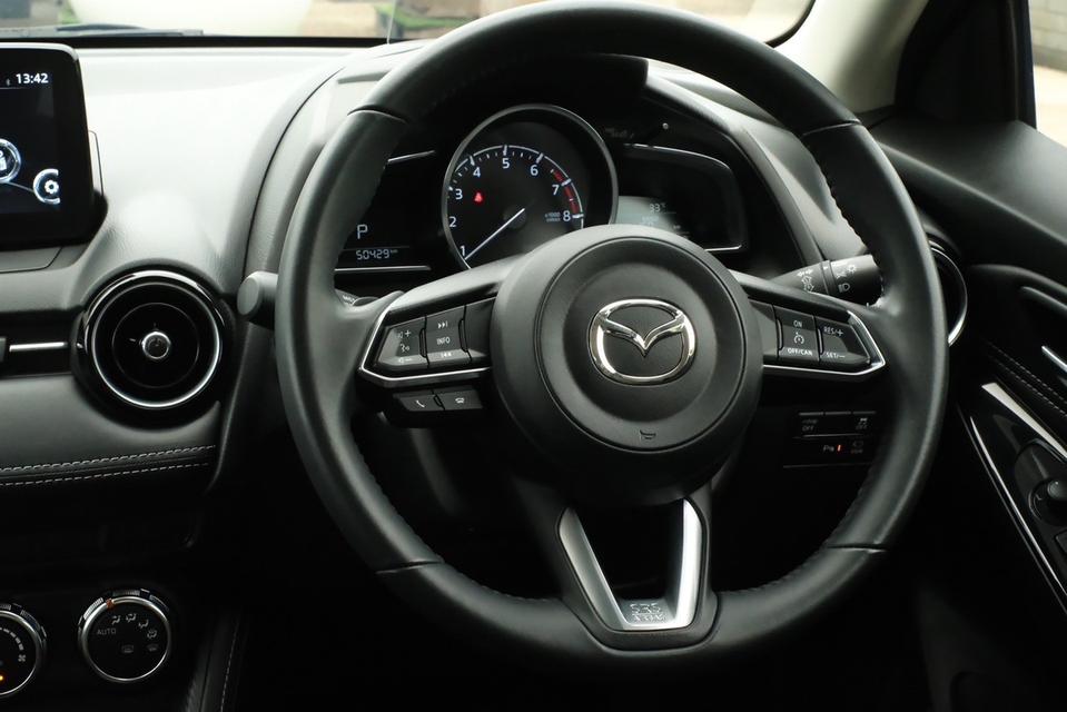 รหัสรถ PAT3415 Mazda2 1.3 SP Hatchback ปี2020💢 รูปที่ 8