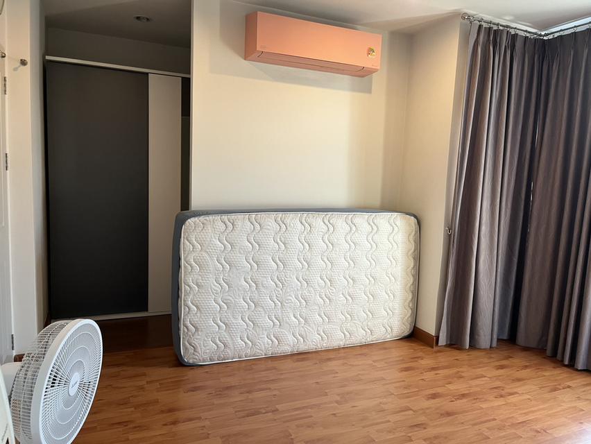 ขายบ้านแฝด หมู่บ้านชิชากร 2 ติดถนนกาญจนาภิเษก 18