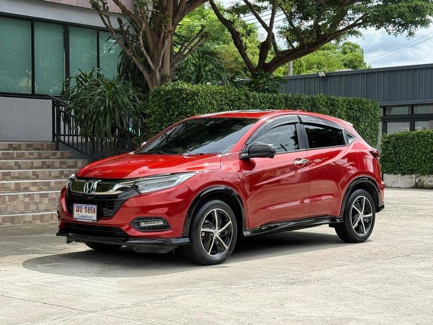 2020 HONDA HRV 1.8 RS MINORCHANGE รถมือเดียวออกป้ายแดง รถวิ่งน้อยเพียง 40,000 กม เข้าศูนย์ตลอด รถไม่เคยมีอุบัติเหตุครับ รูปย่อยที่ 4