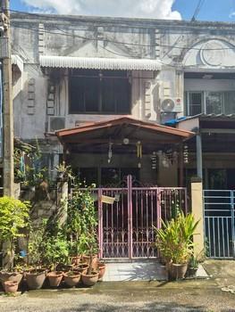 🏡 ขายทาวน์เฮ้าส์ 2 ชั้น หมู่บ้านสินธร รังสิต ราคาสุดคุ้มเพียง 1.4 ล้านบาท‼️ 4