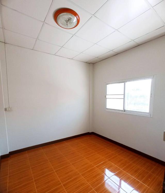 ขายทาวน์โฮม 2 ชั้น หมู่บ้านปัทมาภรณ์ ขนาด 33 ตร.ว. วังม่วง สระบุรี 10