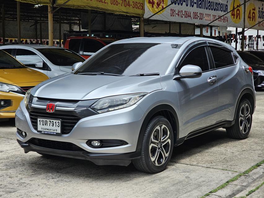 HONDA HR-V 1.8 E CVT ปี 17 AT