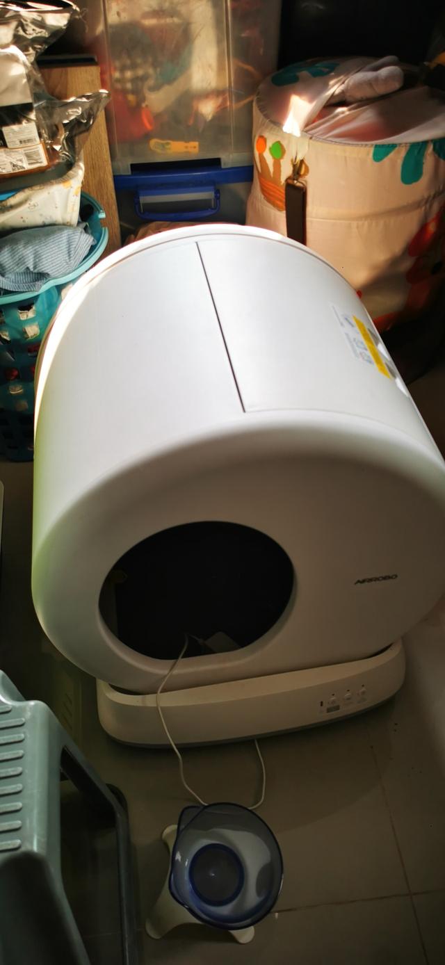ห้องน้ำแมวอัตโนมัติAiRROBO  (สภาพแค่ทดลองใช้แมวไม่เคยเข้า)