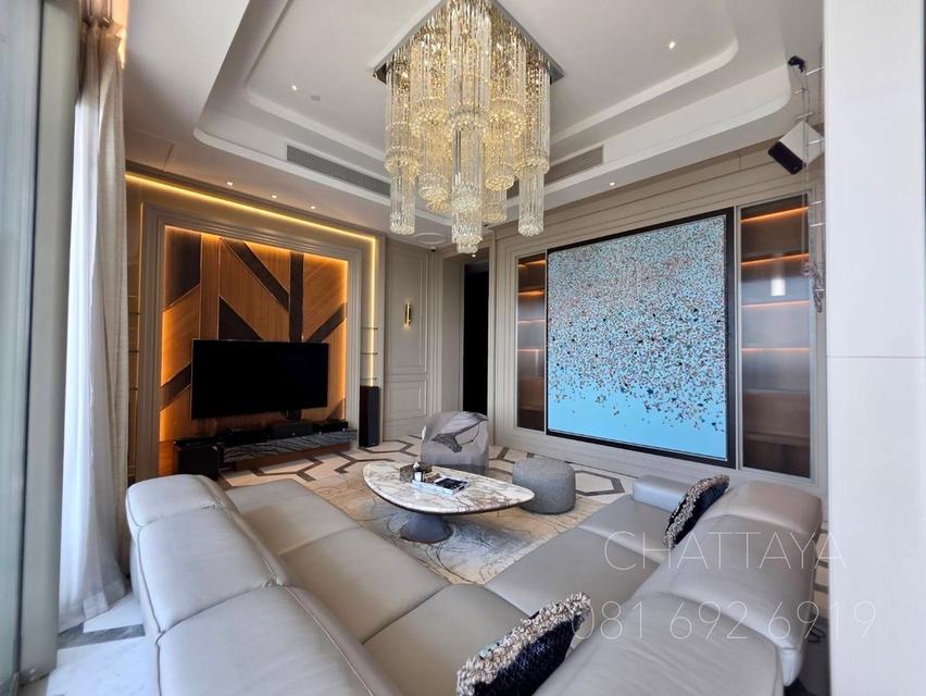 FOR SALE - THE EXTRAORDINARY PENTHOUSE The Residences at Mandarin Oriental, Bangkok 386.85 SQ.M.  3 BEDROOMS  50TH FLOOR  PANORAMIC CHAO PHRAYA VIEWS 2
