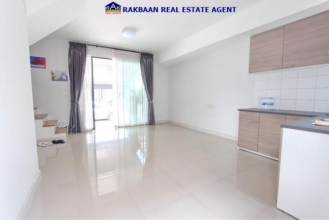 ให้เช่าทาวน์โฮมพลีโน่พระราม9-กรุงเทพกรีฑา 17.5วา 3นอน 2น้ำ แถมแอร์ 4เครื่อง 15