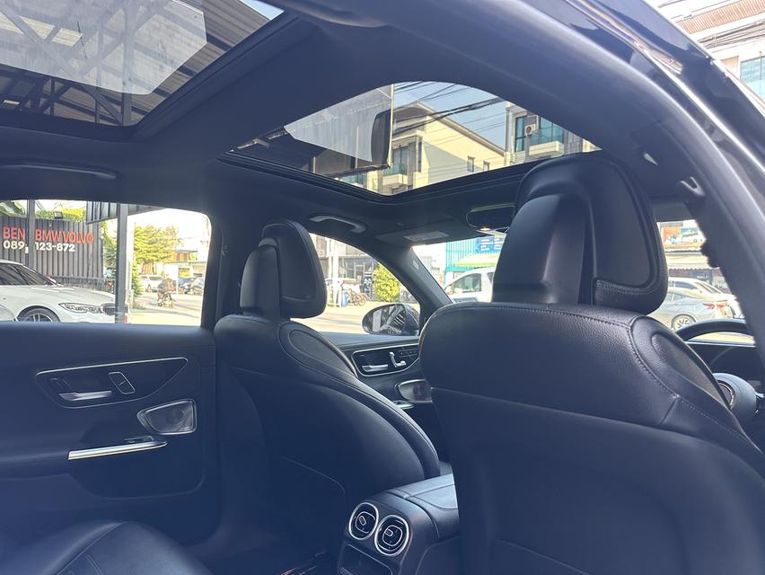 หรูหรา ออฟชั่นเต็ม กับ BENZ C220d AMG Dynamic W206 จดทะเบียนปี2023 รูปที่ 13