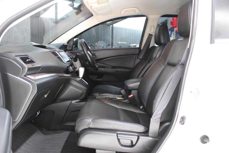 รหัสรถ JRS696 ✨ CR-V ขาวหล่อพร้อมลุย ✨Honda CR-V 2015 13