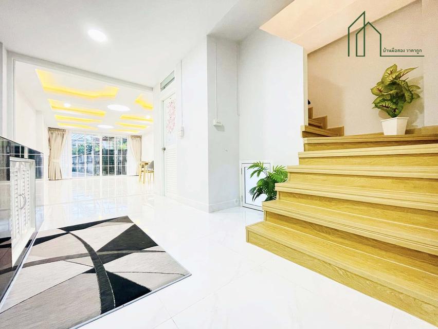 ขายบ้านติด MRT บางยี่ขัน จรัญ46 เนื้อที่ 13 ตารางวา 3 ชั้น แต่งสวยพร้อมอยู่ ทำเลดีการเดินทางสะดวก บางพลัด 3