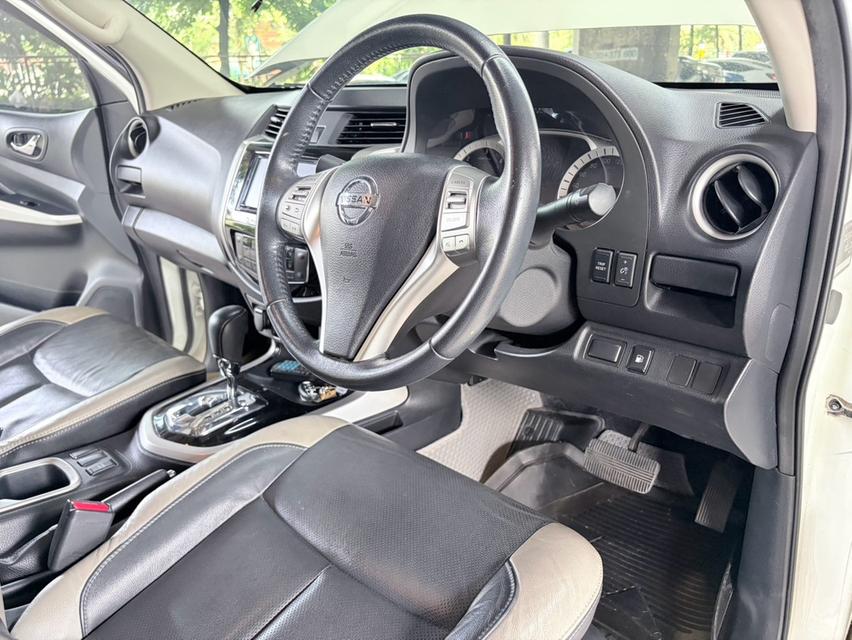 2018 NISSAN NAVARA NP300 2.5EL DOUBLE CAB CALIBRE SPORTECH AT รถสวยมือเดียว รูปที่ 9