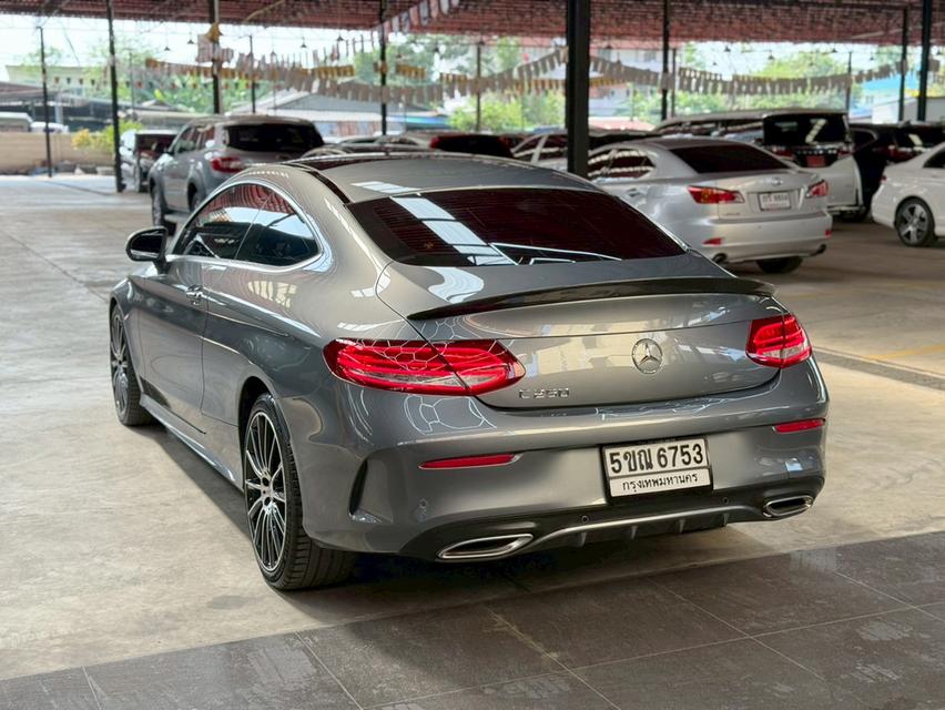 Benz C250 2.0 COUPE AMG ปี2017รถบ้าน ชุดแต่ง AMG  สวยหล่อ น่าใช้งาน รูปที่ 4