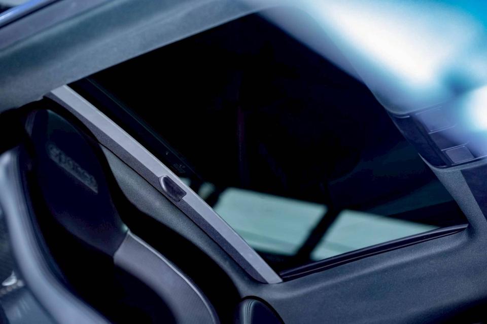 รหัสรถ PR53 Volkswagen Scirocco 2.0 Highline Package 9