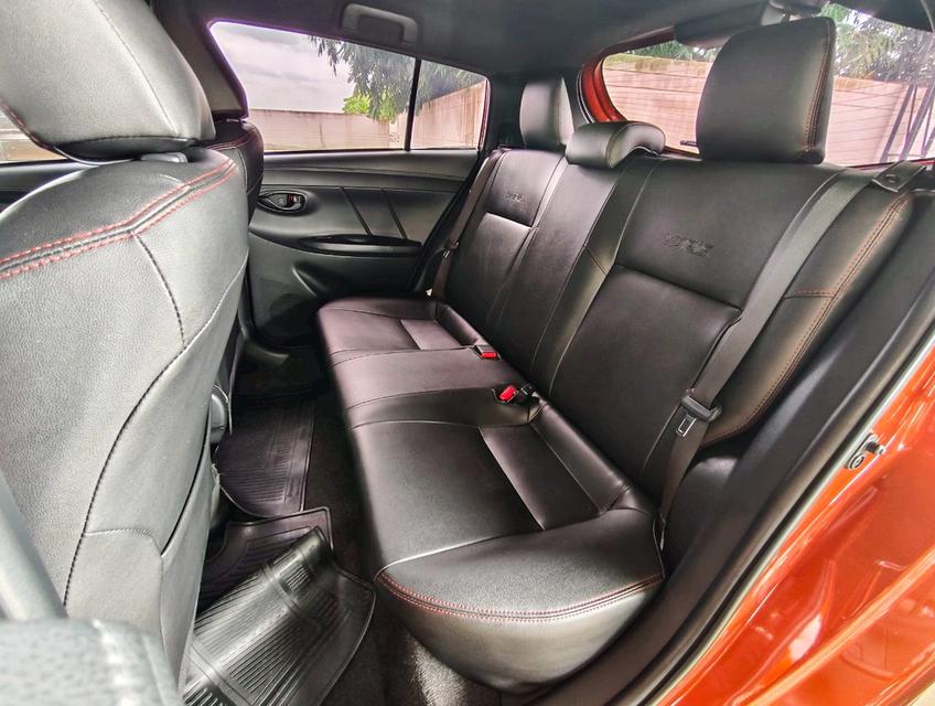 TOYOTA YARIS 1.2J 10