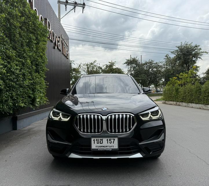 BMW X1 sDrive20d X-Line 2021 สีดำ มี Bsi 10 ปี หมด 10/10/2031 หรือ 100,000 Km. รูปที่ 2