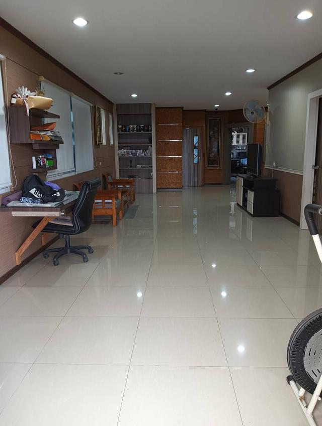 ขายอาคารพาณิชย์ 64 ตร.วา 3.5 ชั้น พระราม 2 ซอยสะแกงาม 35/1 พื้นที่ใหญ่ต่อเติมใหม่ เหมาะทำธุรกิจ 1