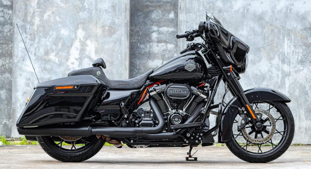 ขายถูกมาก Harley Davidson Street Glide รถสวยปี 2021