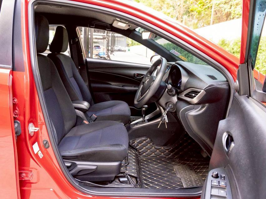 Toyota Yaris 1.2E ปี 2021 ♨️ #ประกันเครื่องเกียร์หลังการขาย3ปี ♨️ 8