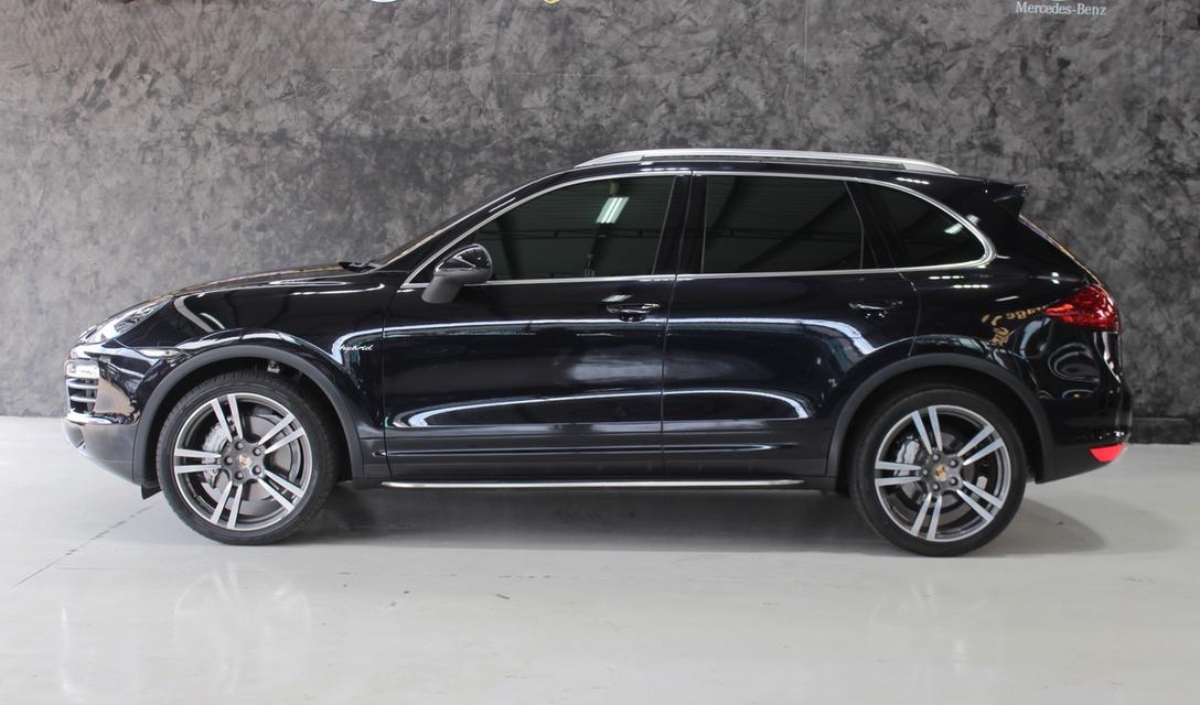 รหัสรถ JRS938 เข้าใหม่สวยจัด กับ Porsche Cayenne Hybrid 2013  4