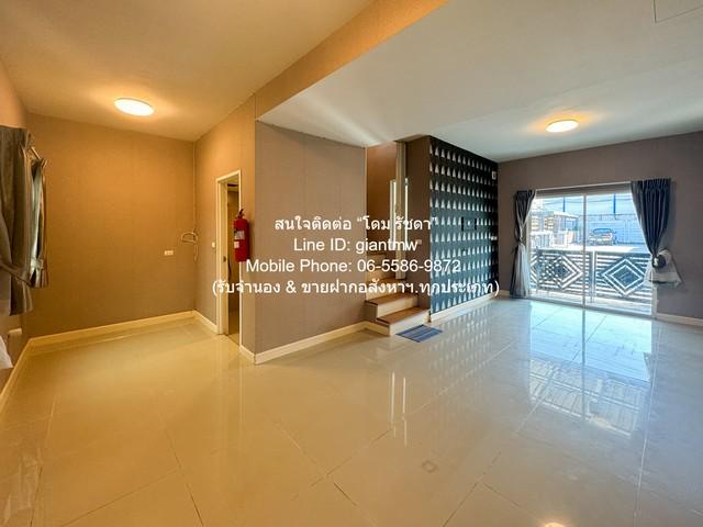 Townhouse ทาวน์โฮม 2 ชั้น (รีโนเวท และต่อเติมแล้ว) ในหมู่บ้าน ถนนสามวา รามอินทรา-มีนบุรี 17.8 ตร.ว. 3 น 2 น้ำ 1 จอดรถ รา