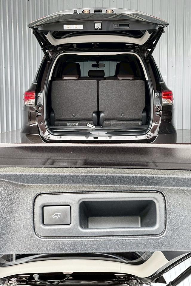  Fortuner2.4V(2WD) สีน้ำตาล รถบ้าน สภาพสวย 14