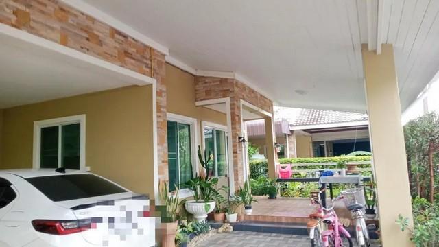 ขายบ้านพร้อมเข้า อยู่ในโครงการบ้านกาญจน์กนก 2 ใกล้ รร.Mill Hill 2