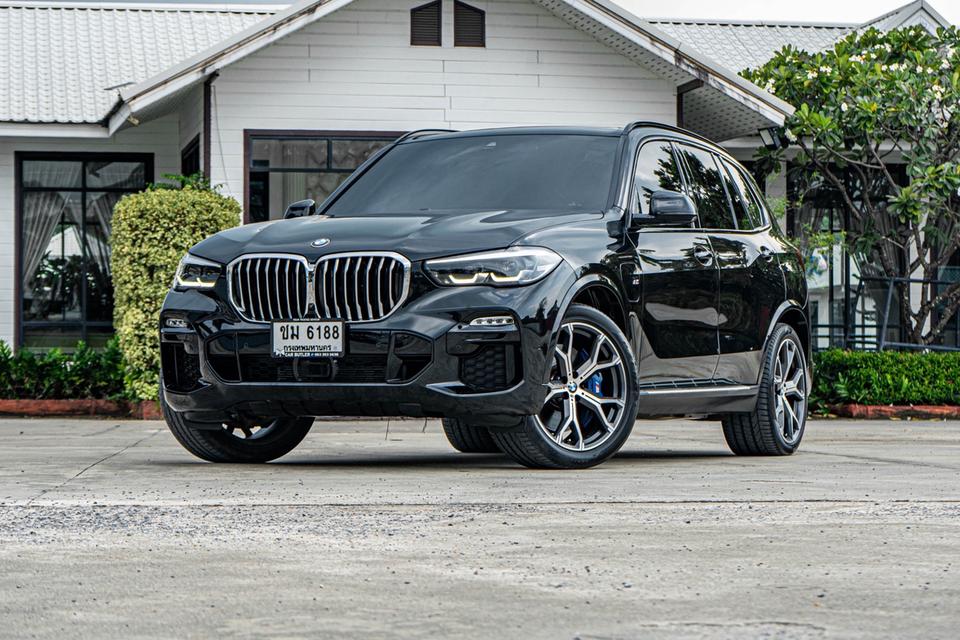 BMW X5 xDrive45e M Sport 3.0 G05 AT 2022