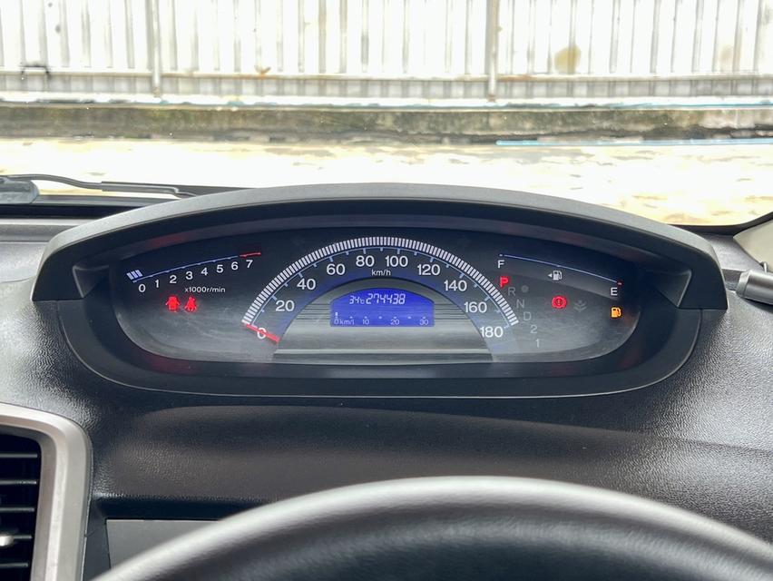 2012 Honda Freed 1.5 e 12