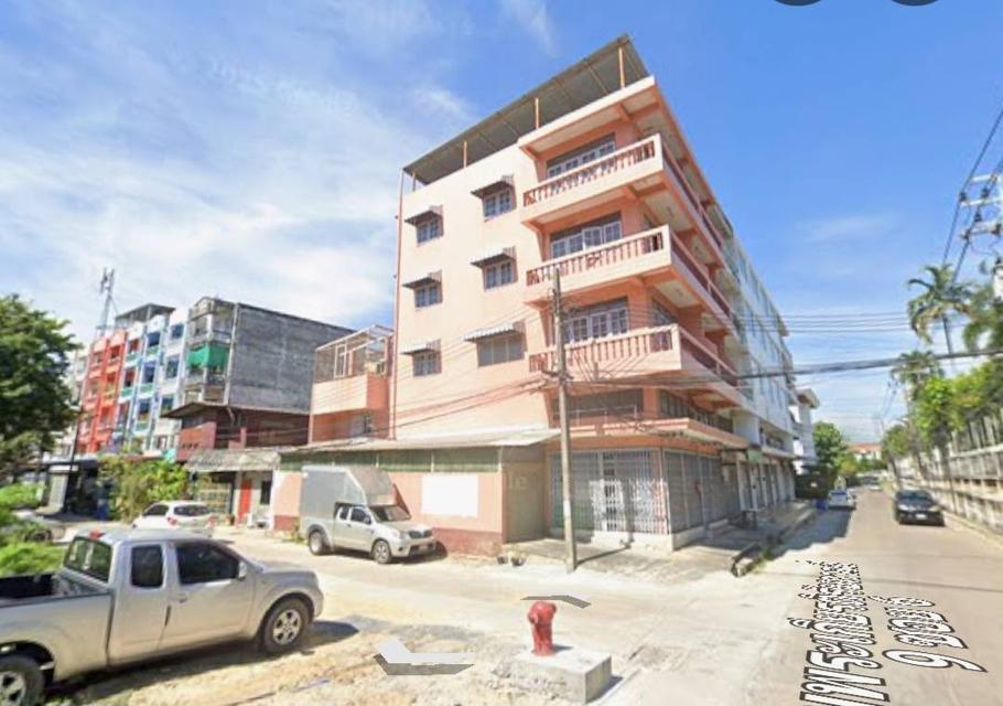 ขายบ้านตึกแถว 4 ชั้น ใกล้รถไฟฟ้า 2