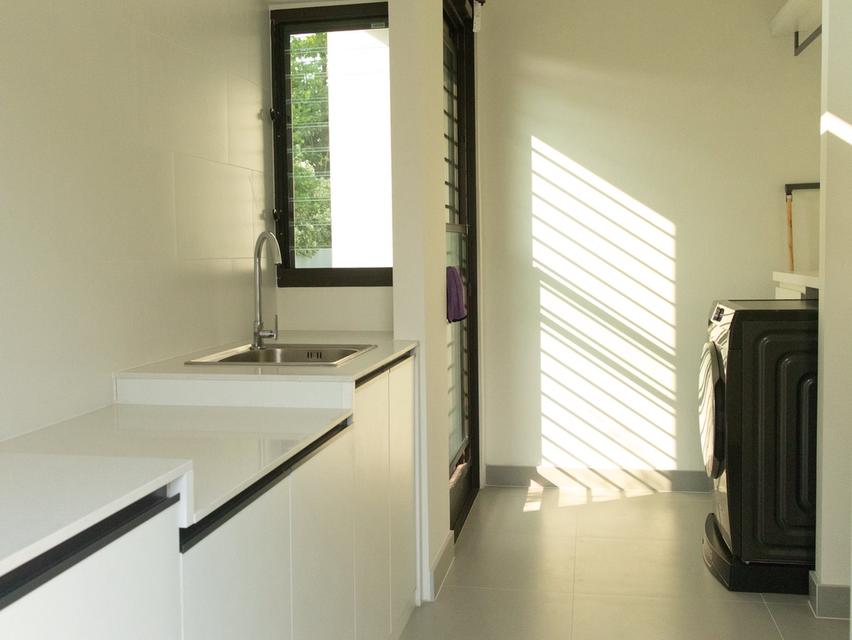 ให้เช่าบ้านใหม่หรู บ้านเดี่ยว 2 ชั้น  สไตล์ Modern Luxury  Mantana Bangna Km.15 15