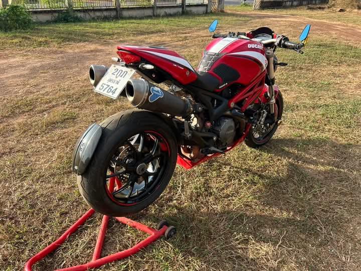 ขาย มอเตอร์ไซค์ Ducati Monster 796 3