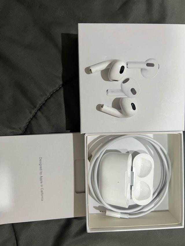 AirPods Gen3 อุปกรณ์ครบกล่องครับ 3