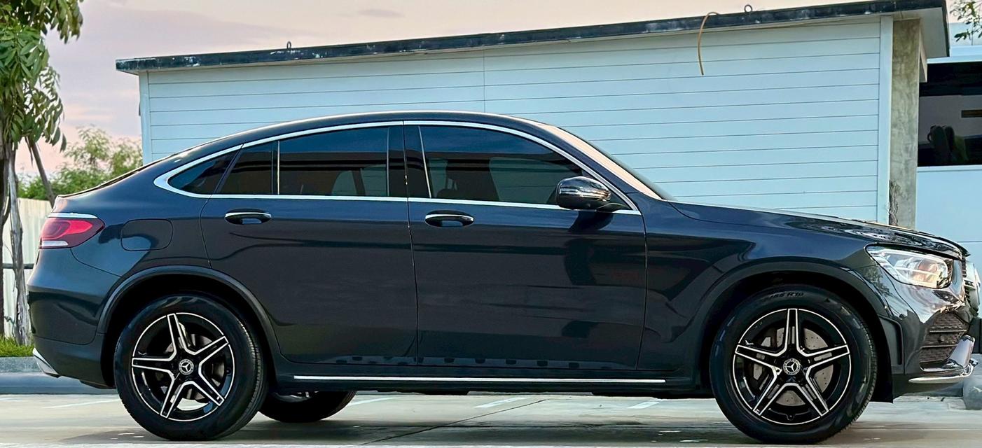 GLC 220d 4MATIC Coupé AMG Dynamic Facelift 3