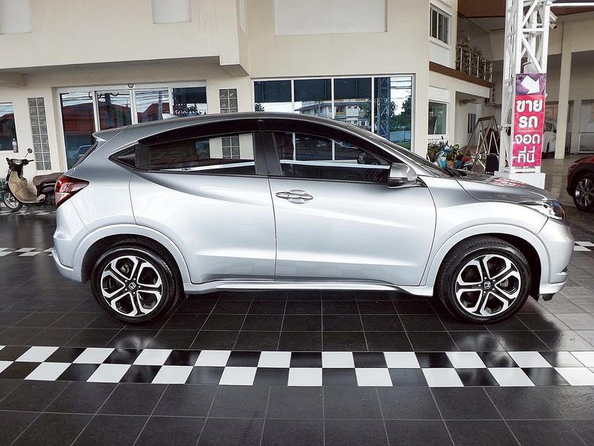 รหัสรถ KCY9798 HONDA HRV 1.8E LIMITED AUTO ปี 2018 รูปที่ 3