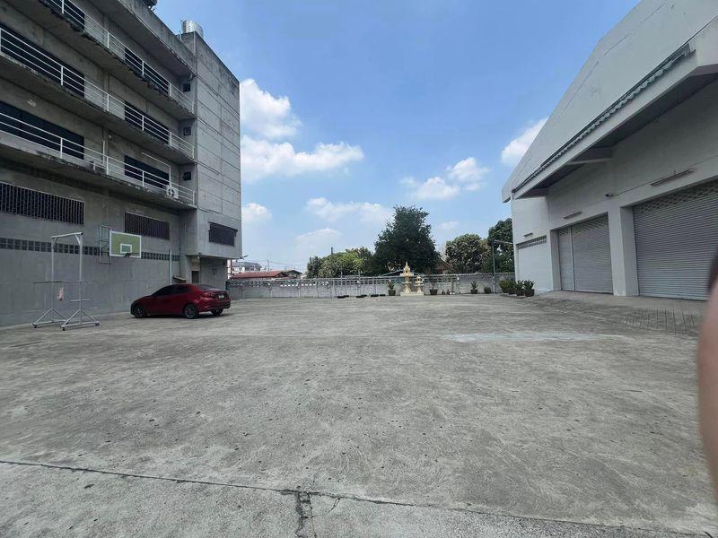 9Forrentให้เช่าโกดังพร้อมสำนักงาน ถนนพระองค์เจ้าสาย4 ทะลุถนนลำลูกกา รหัส B939