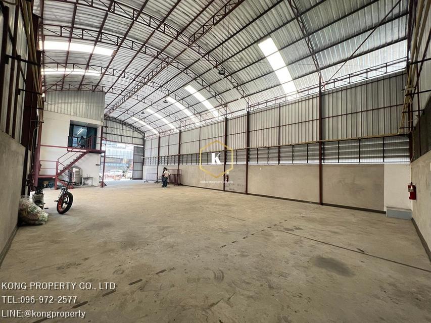 ให้เช่าโกดัง เทพารักษ์ ศรีนครินทร์ เมือง สมุทรปราการ ใกล้รถไฟฟ้า 9