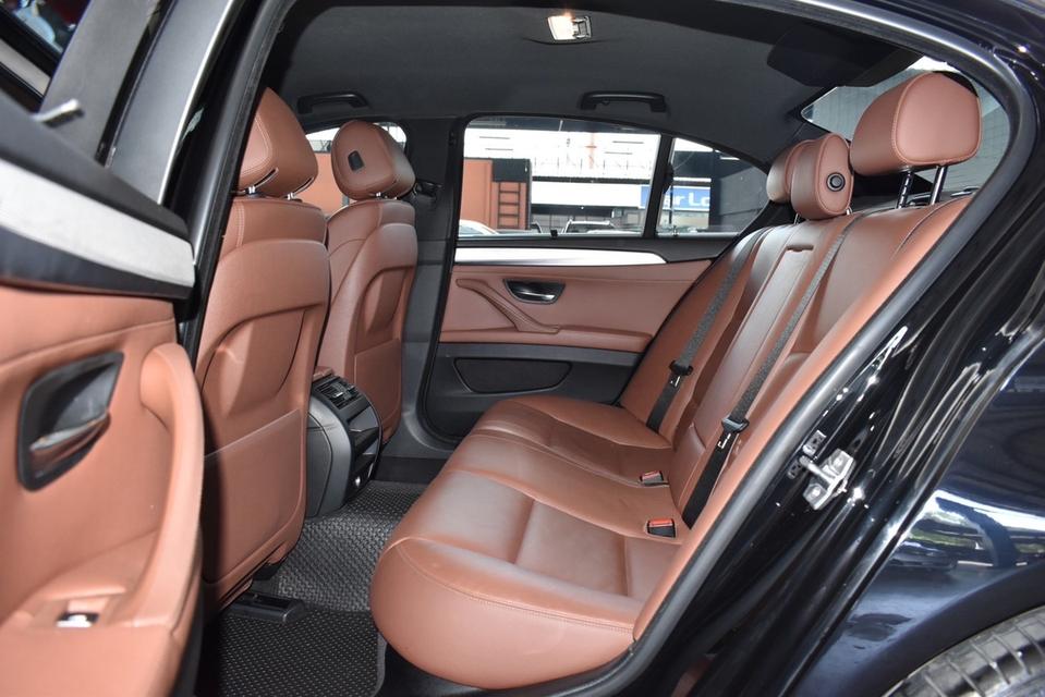 รหัสรถ   BM3534 BMW 528i M-Sport Lci ปี 2015  16