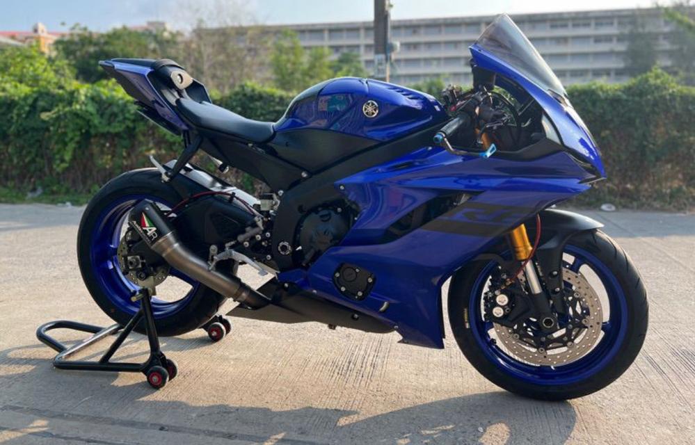 รถจักรยานยนต์ YAMAHA R6 3