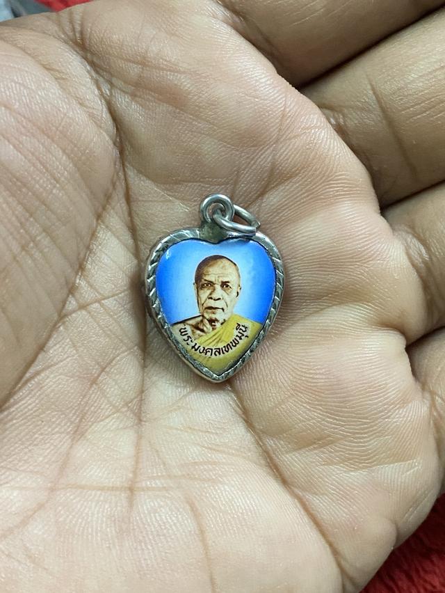 พระเหรียญ ล็อกเก๊ตหลวงพ่อสด