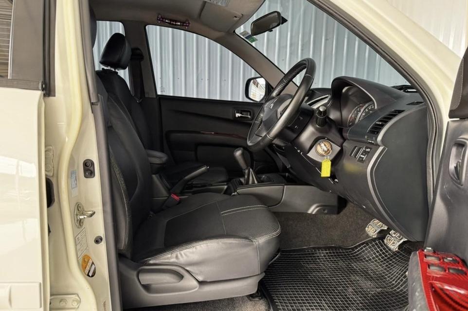 Mitsubishi Triton 2.5VG Turbo 4ประตู ดีเซล เกียร์ธรรมดา ปี2013 12