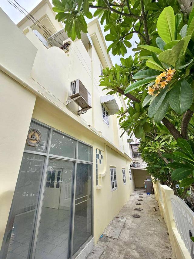 โฮมออฟฟิศห้องมุม โชคชัย4 9