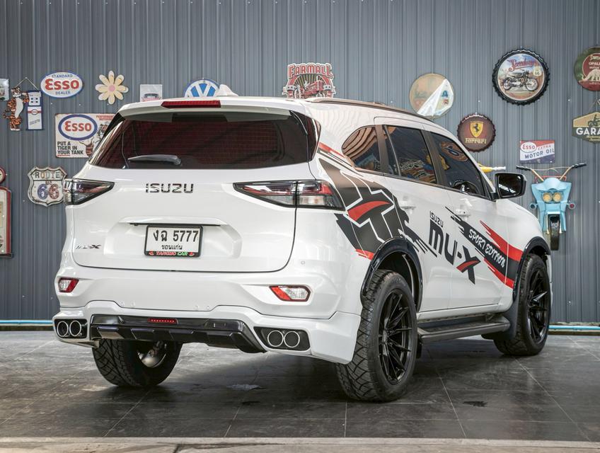 ISUZU MU-X 3.0 ULTIMATE 2WD ปี 2024