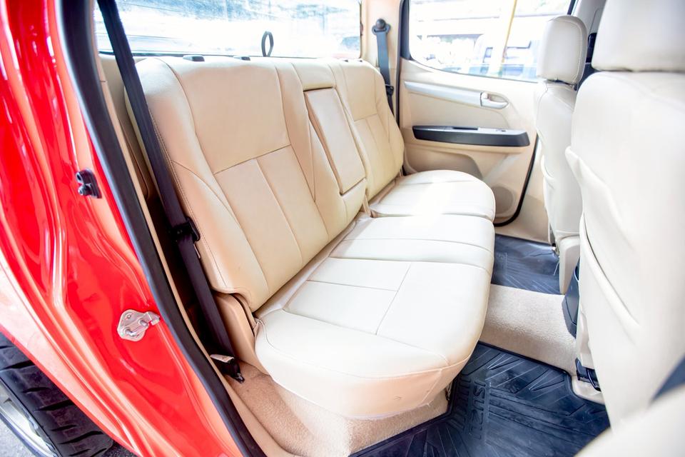 ISUZU D-MAX 2.5 L Ddi Cab4 ปี 2014 สีแดง มือเดียวป้ายแดง 14