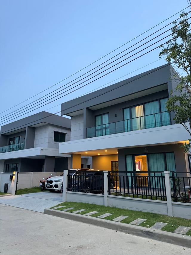 ให้เช่าบ้านเดี่ยว 2 ชั้นในโครงการ Centro Bangna ติดถนนเลียบทางด่วนกาญจนาภิเษกบางนา-วงแหวน 1