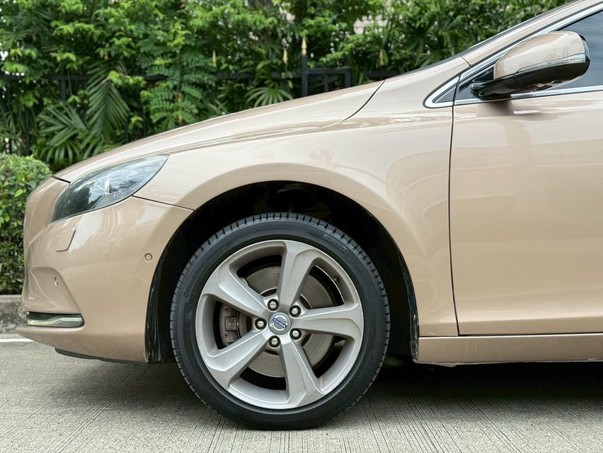 รหัสรถ PJP5340 2014 VOLVO V40 2.0 T5 S 15