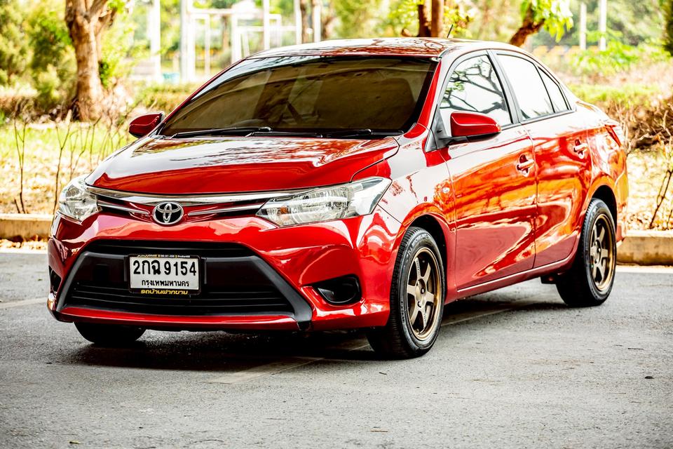 Toyota Vios 1.5J ปี 2013 สีแดง เกียร์ออโต้ 