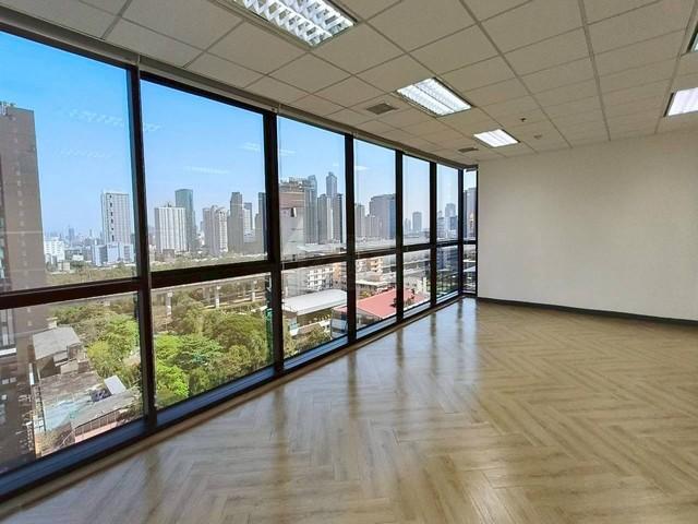 ให้เช่าสำนักงานใจกลางเมือง ย่านเพชรบุรีตัดใหม่ 197.86 ตร.ม อาคารธนภูมิ ใกล้ MRT เพชรบุรี 700 เมตร 3