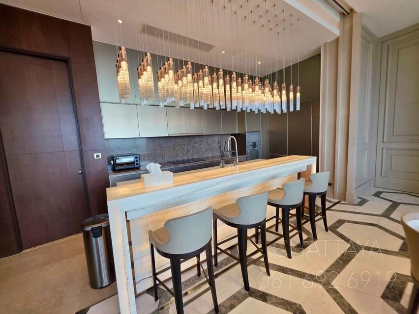 FOR SALE - THE EXTRAORDINARY PENTHOUSE The Residences at Mandarin Oriental, Bangkok 386.85 SQ.M.  3 BEDROOMS  50TH FLOOR  PANORAMIC CHAO PHRAYA VIEWS 4